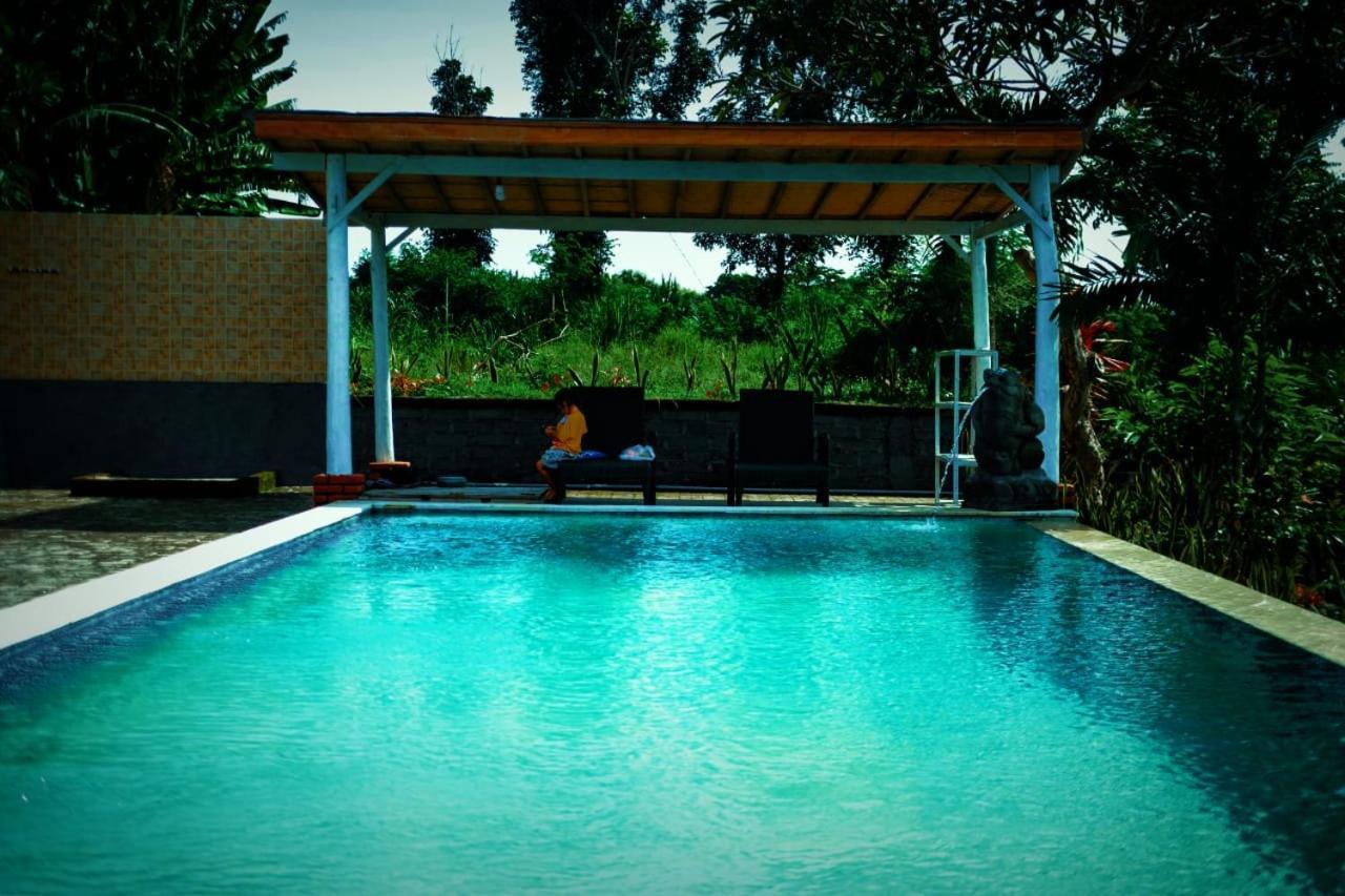 Hotel Eco Moringa Garden Banyuwedang Exterior foto